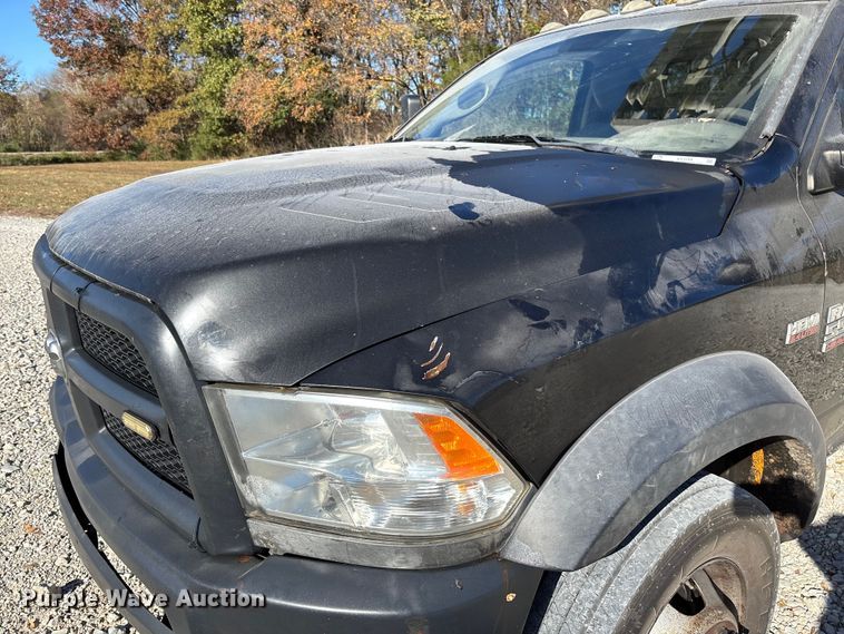 image for item EV3288 2016 RAM 5500 bucket truck