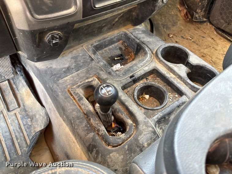 image for item EV3288 2016 RAM 5500 bucket truck