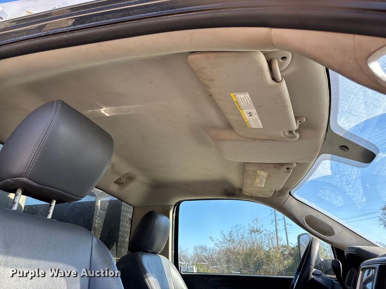 image for item EV3288 2016 RAM 5500 bucket truck