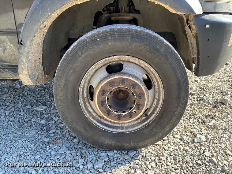 image for item EV3288 2016 RAM 5500 bucket truck