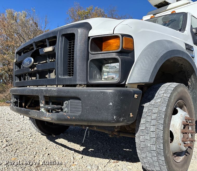 image for item EV3289 2008 Ford F450 Super Duty bucket truck
