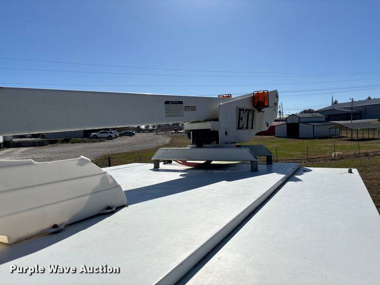 image for item EV3289 2008 Ford F450 Super Duty bucket truck