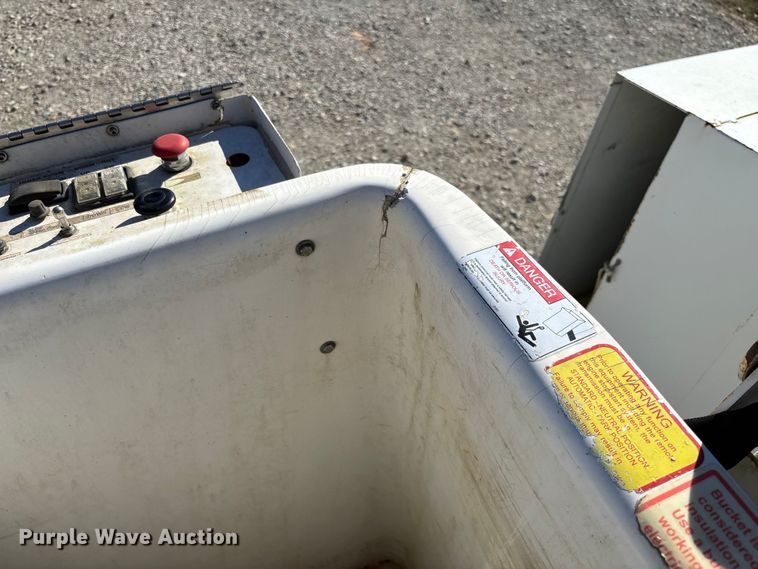 image for item EV3289 2008 Ford F450 Super Duty bucket truck