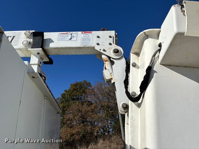 image for item EV3289 2008 Ford F450 Super Duty bucket truck