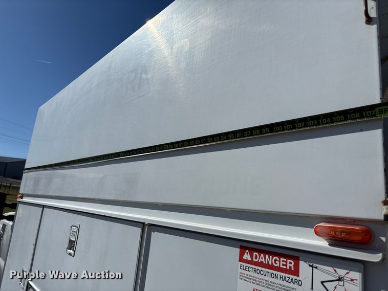 image for item EV3289 2008 Ford F450 Super Duty bucket truck