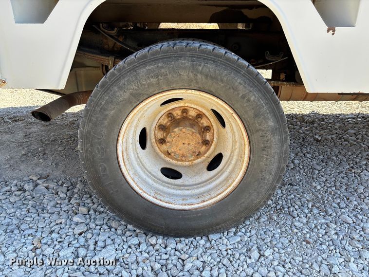 image for item EV3289 2008 Ford F450 Super Duty bucket truck