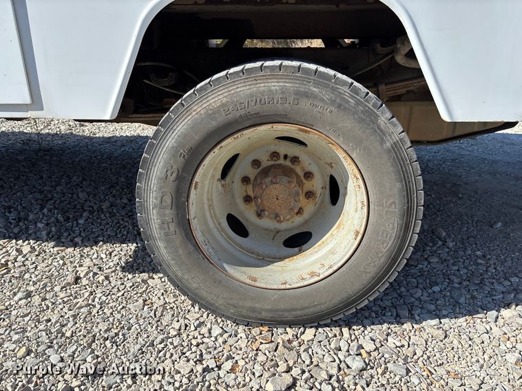 image for item EV3289 2008 Ford F450 Super Duty bucket truck