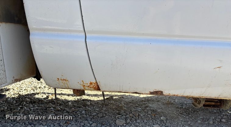 image for item EV3290 2009 Dodge Ram 5500 bucket truck