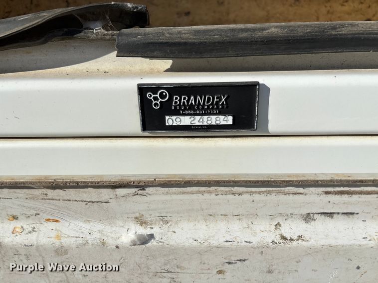 image for item EV3290 2009 Dodge Ram 5500 bucket truck