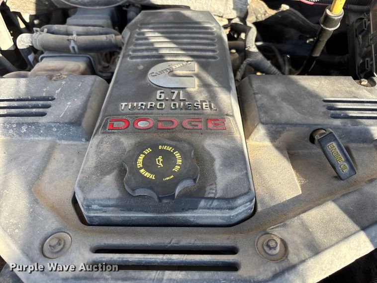 image for item EV3290 2009 Dodge Ram 5500 bucket truck