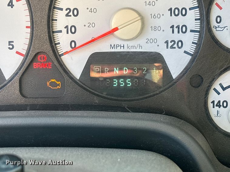 image for item EV3290 2009 Dodge Ram 5500 bucket truck