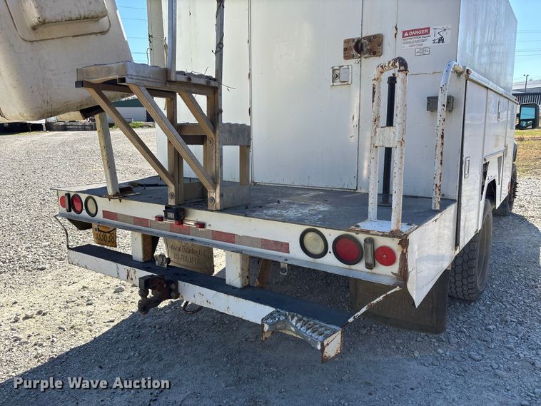 image for item EV3291 2008 Ford F450 Super Duty bucket truck