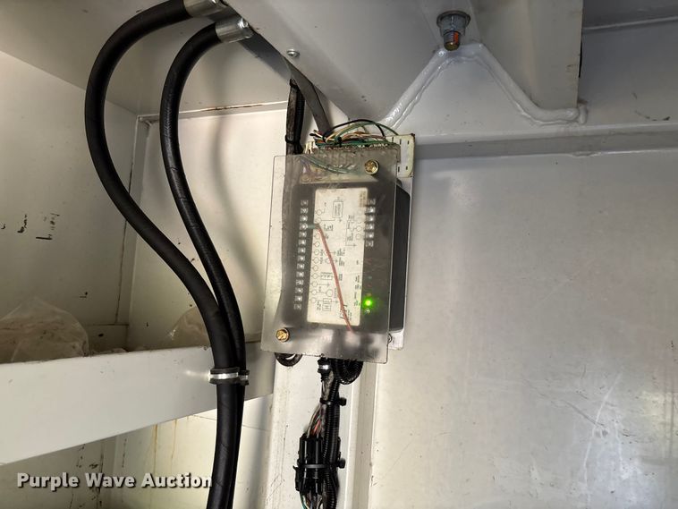 image for item EV3291 2008 Ford F450 Super Duty bucket truck