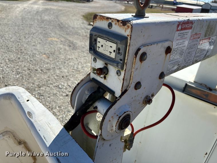 image for item EV3291 2008 Ford F450 Super Duty bucket truck