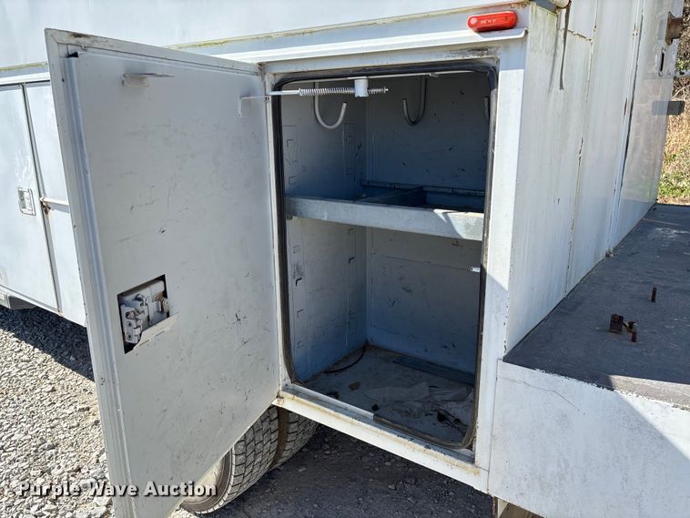 image for item EV3291 2008 Ford F450 Super Duty bucket truck