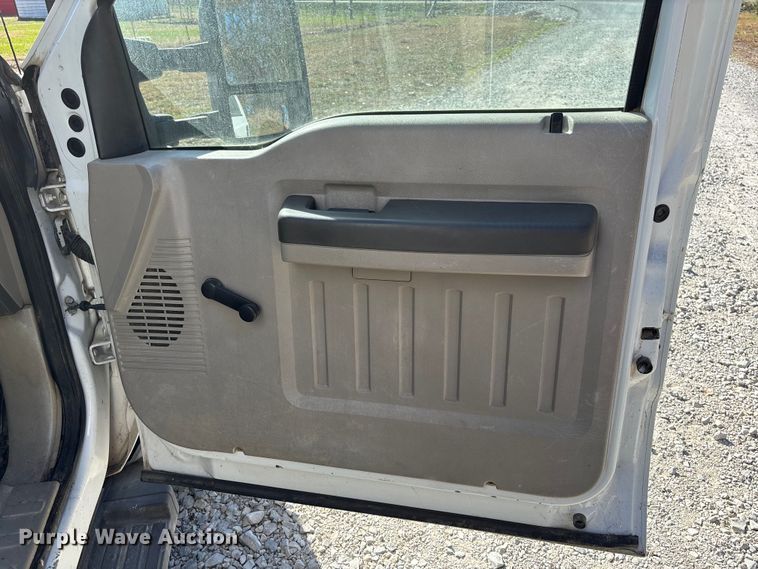 image for item EV3291 2008 Ford F450 Super Duty bucket truck