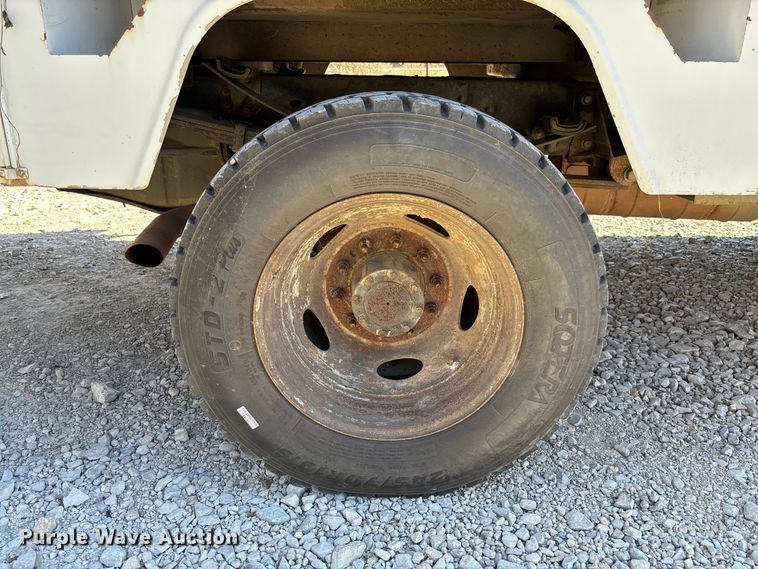 image for item EV3291 2008 Ford F450 Super Duty bucket truck