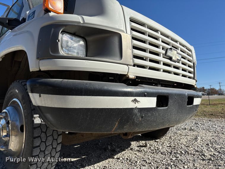 image for item EV3293 2007 Chevrolet C4500 bucket truck