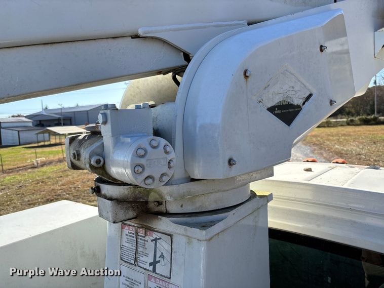 image for item EV3293 2007 Chevrolet C4500 bucket truck
