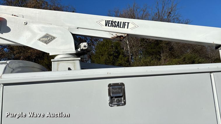 image for item EV3293 2007 Chevrolet C4500 bucket truck