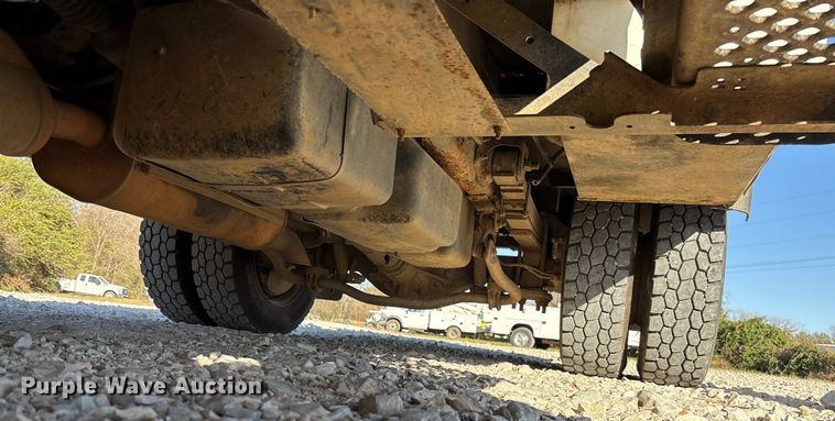 image for item EV3293 2007 Chevrolet C4500 bucket truck