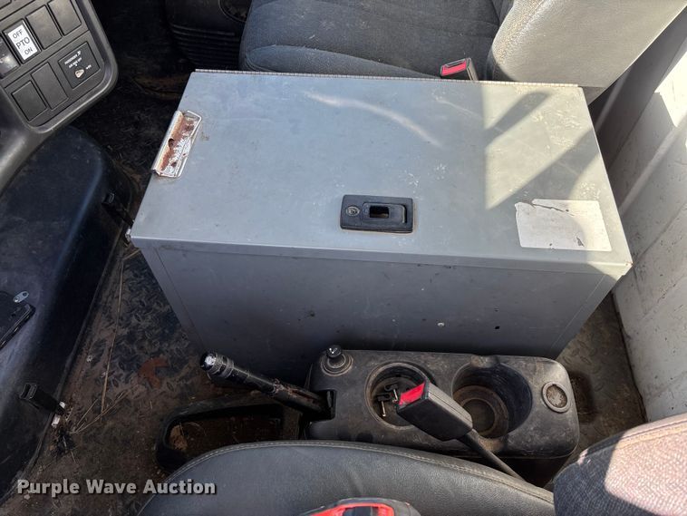 image for item EV3293 2007 Chevrolet C4500 bucket truck