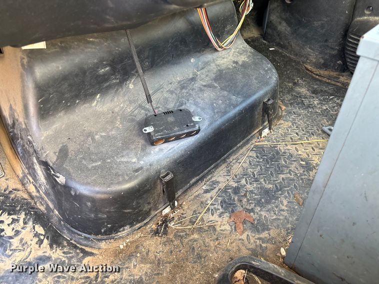 image for item EV3293 2007 Chevrolet C4500 bucket truck