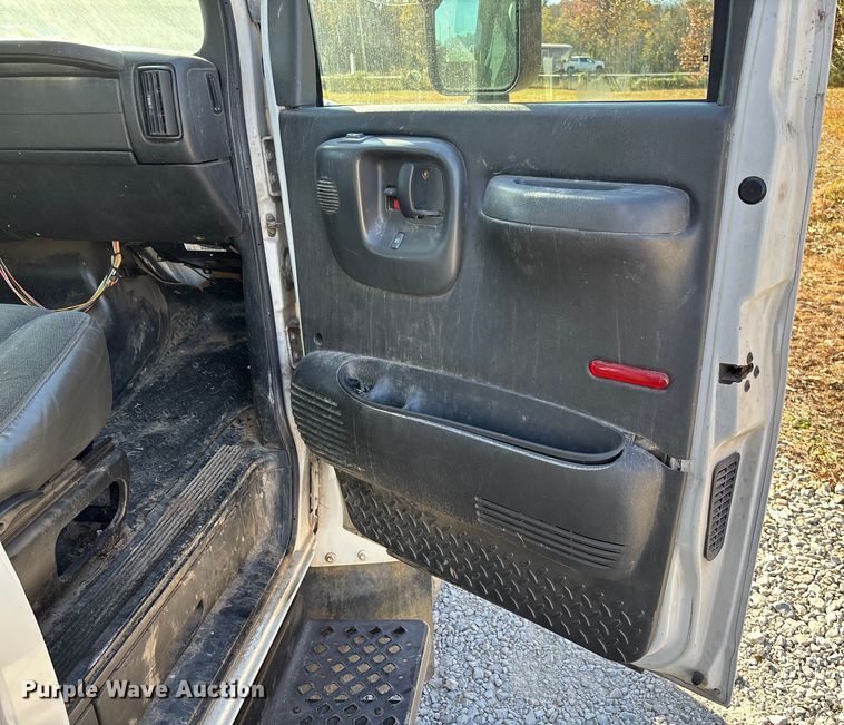 image for item EV3293 2007 Chevrolet C4500 bucket truck