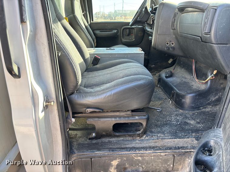 image for item EV3293 2007 Chevrolet C4500 bucket truck