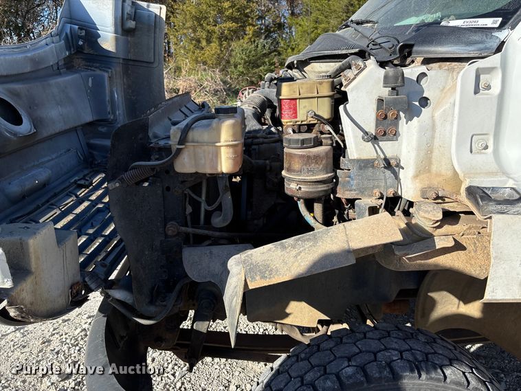 image for item EV3293 2007 Chevrolet C4500 bucket truck