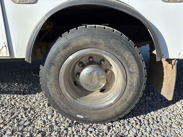 image for item EV3293 2007 Chevrolet C4500 bucket truck