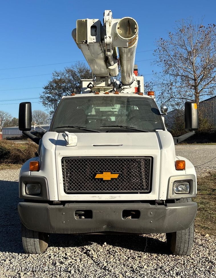 CAMIóN CON CANASTILLA 2009 CHEVROLET ALTEC