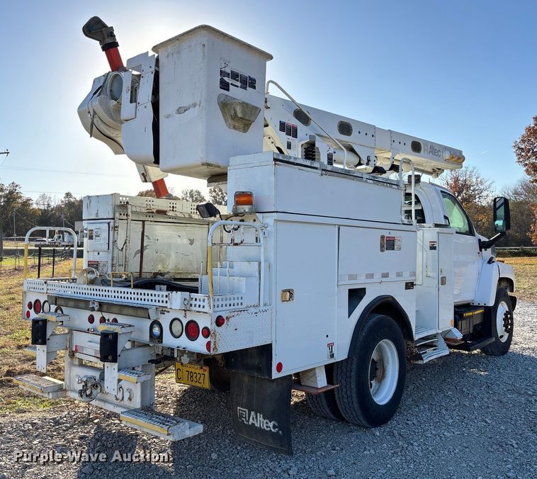 CAMIóN CON CANASTILLA 2009 CHEVROLET ALTEC