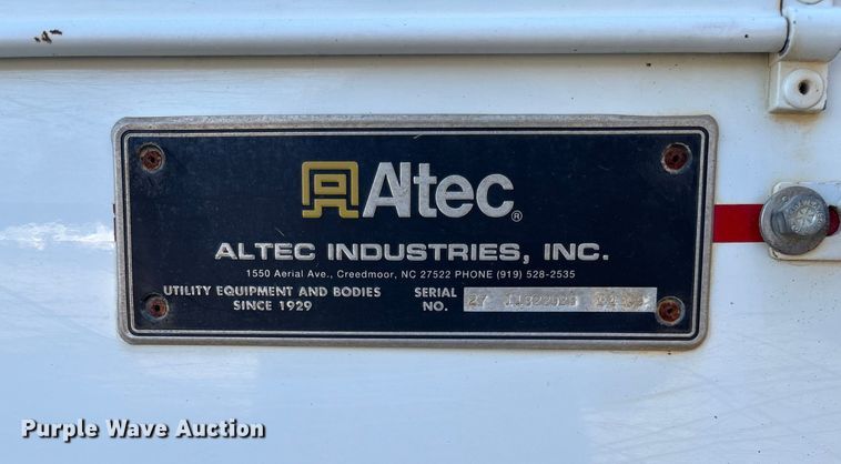 image for item EV3294 2009 Chevrolet C8500 bucket truck