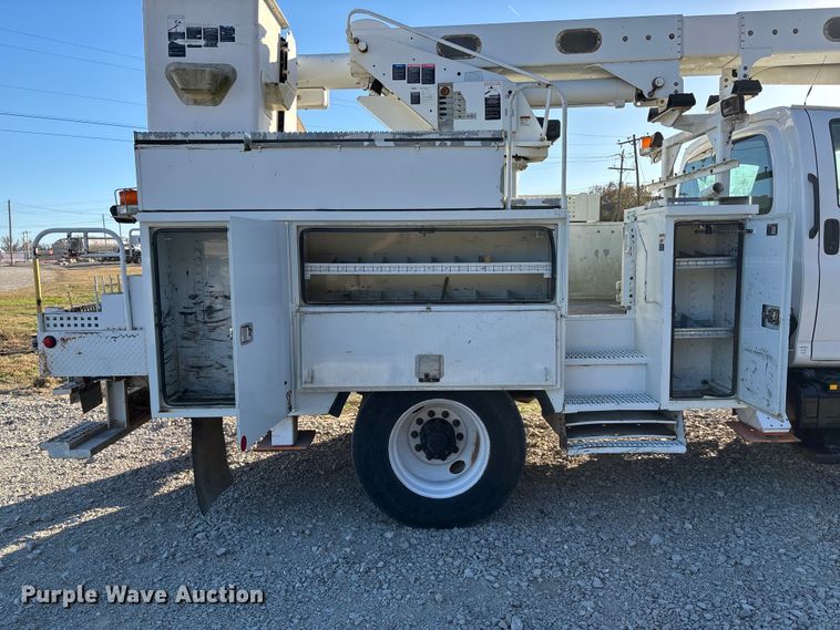 image for item EV3294 2009 Chevrolet C8500 bucket truck