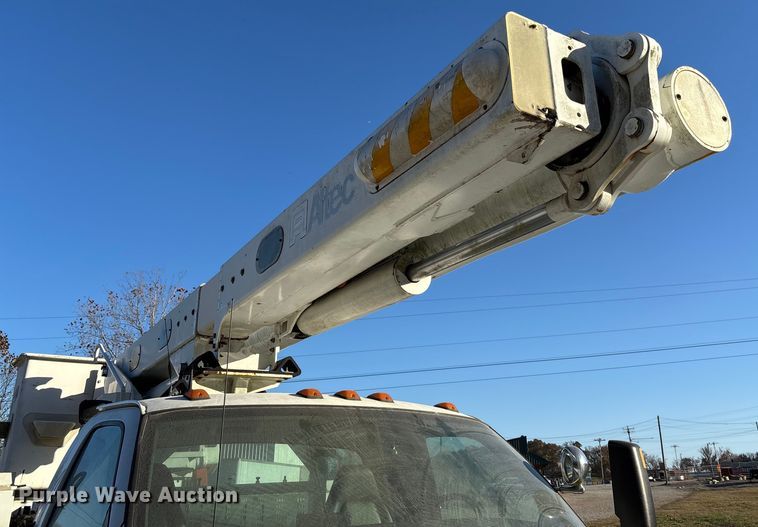 image for item EV3294 2009 Chevrolet C8500 bucket truck