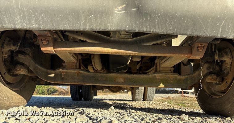 image for item EV3294 2009 Chevrolet C8500 bucket truck