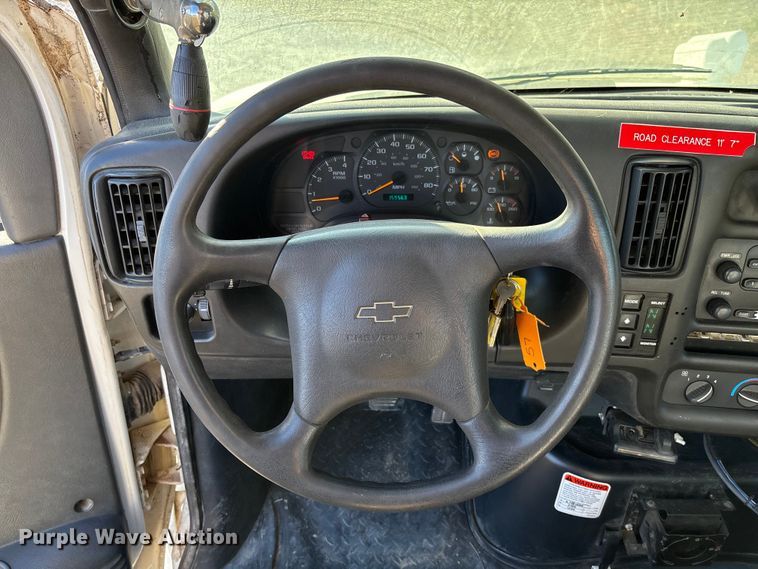 image for item EV3294 2009 Chevrolet C8500 bucket truck