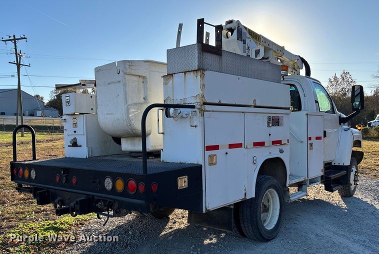 CAMIóN CON CANASTILLA 2008 CHEVROLET ALTEC