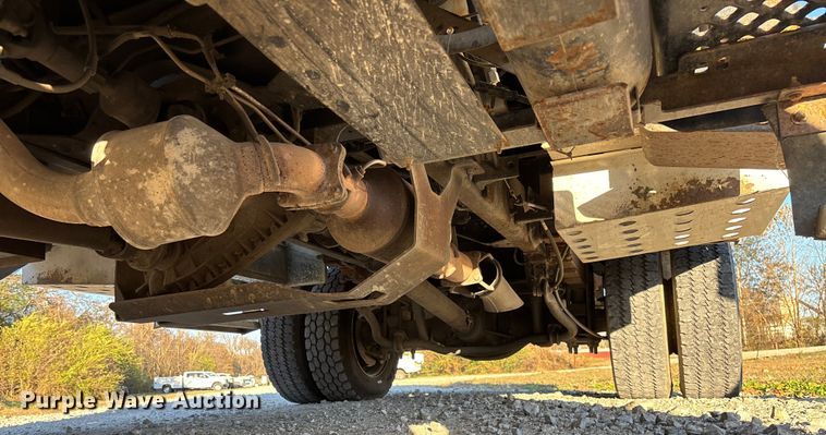 image for item EV3295 2008 Chevrolet C5500 bucket truck