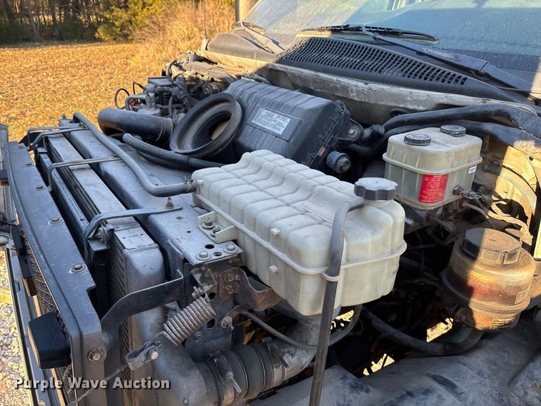 image for item EV3295 2008 Chevrolet C5500 bucket truck