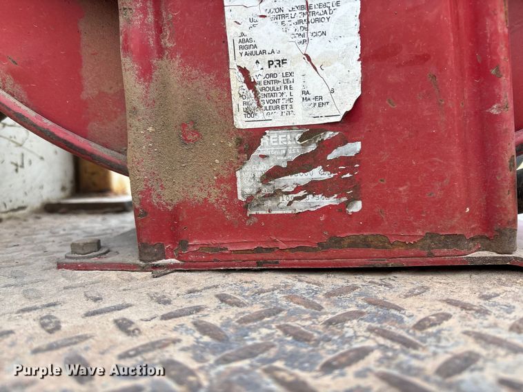 image for item EV3296 2003 International 4300 digger derrick truck