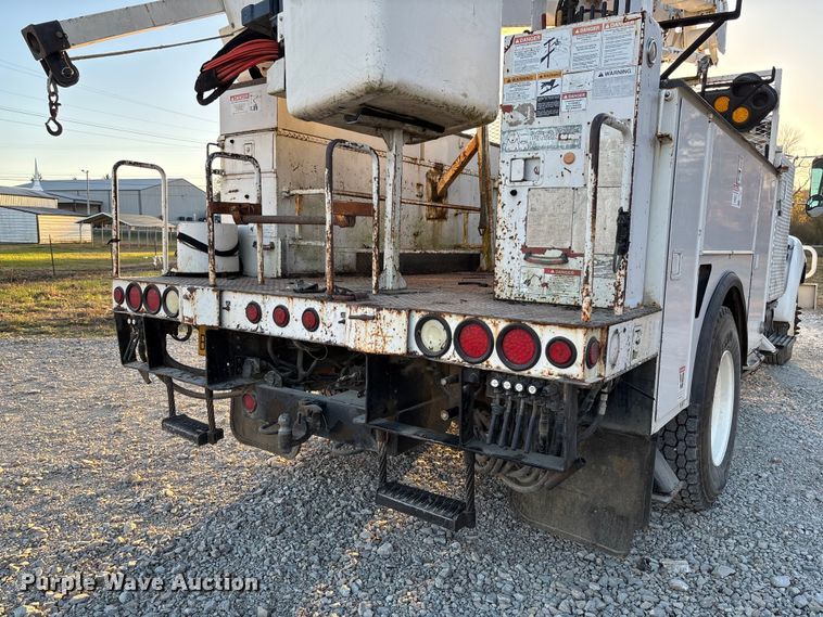 image for item EV3297 2007 Ford F750 Super Duty bucket truck