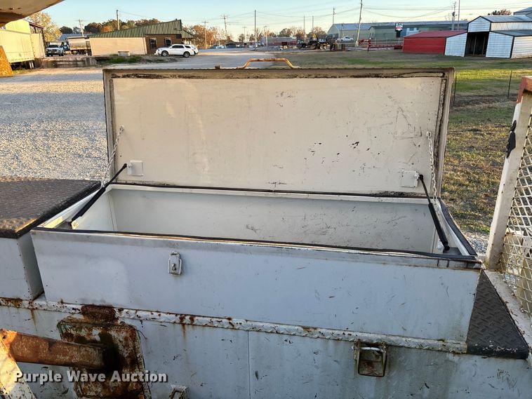 image for item EV3297 2007 Ford F750 Super Duty bucket truck