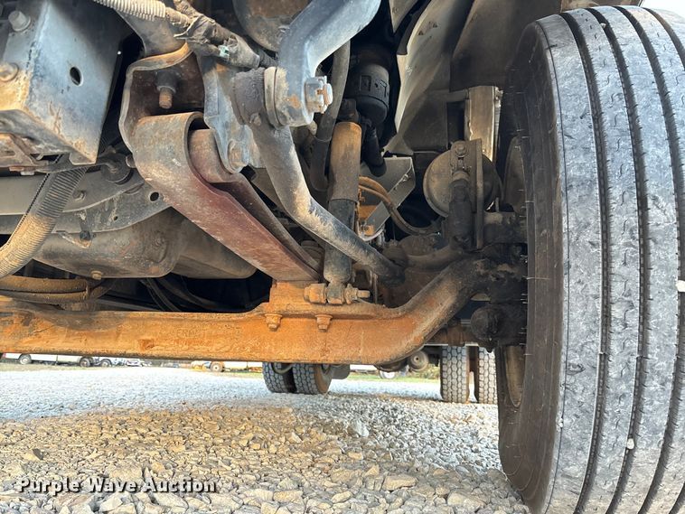 image for item EV3297 2007 Ford F750 Super Duty bucket truck