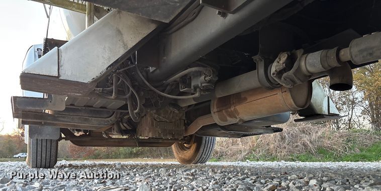 image for item EV3297 2007 Ford F750 Super Duty bucket truck