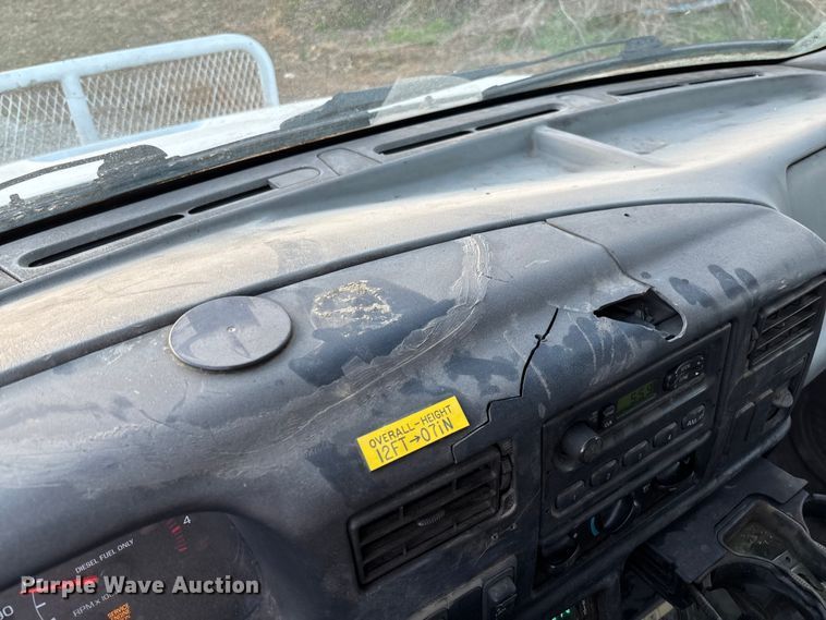 image for item EV3297 2007 Ford F750 Super Duty bucket truck