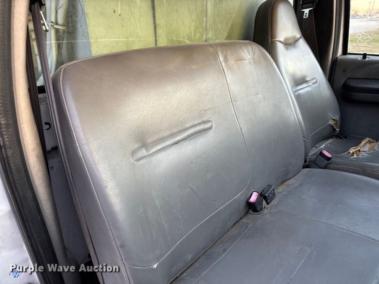 image for item EV3297 2007 Ford F750 Super Duty bucket truck