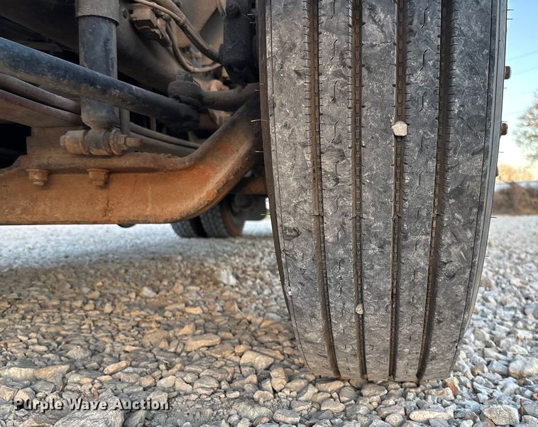 image for item EV3297 2007 Ford F750 Super Duty bucket truck