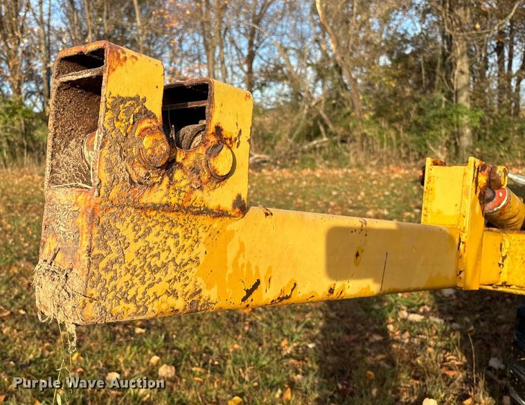 image for item EV3302 Vermeer V-450 vibratory cable plow